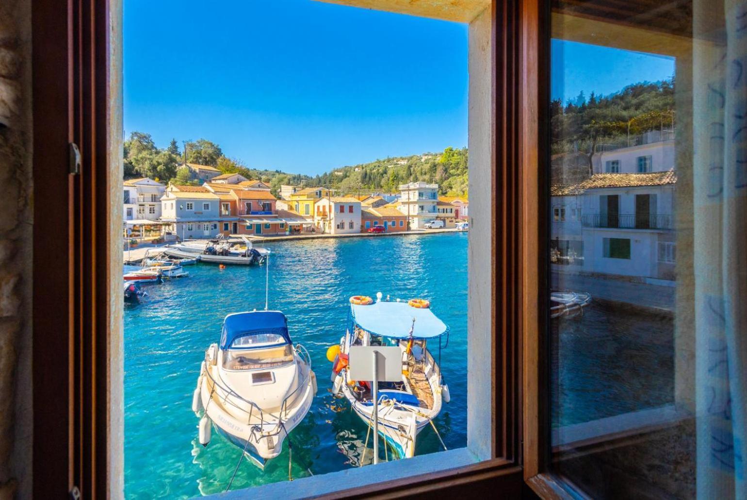 Апартаменты Spiros Jetty House Longos  Экстерьер фото