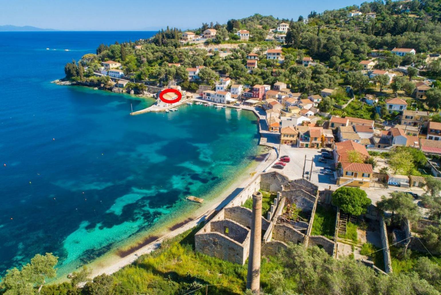 Апартаменты Spiros Jetty House Longos  Экстерьер фото